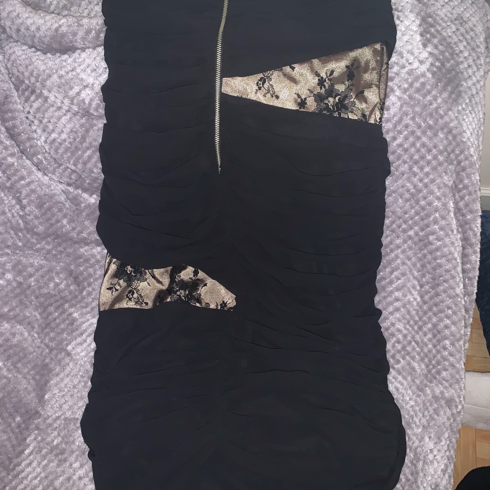 Black dress gold details Size m